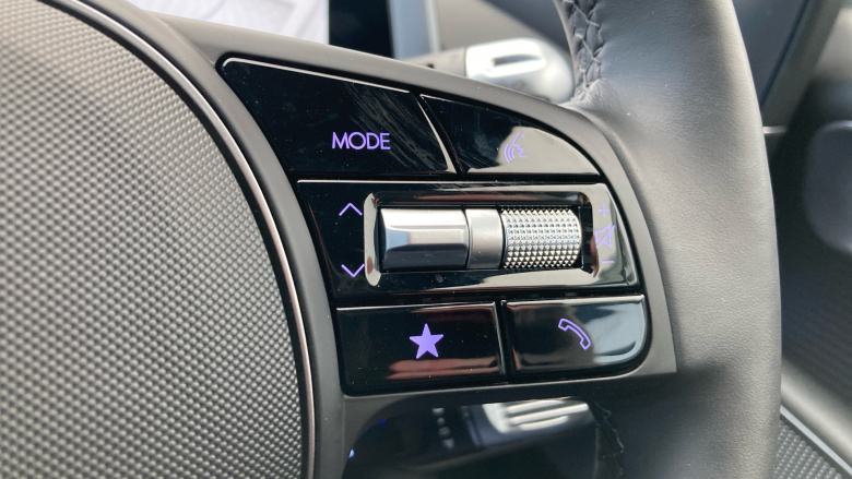 Hyundai IONIQ 6 168kW Premium 77kWh 4dr Auto Electric Saloon